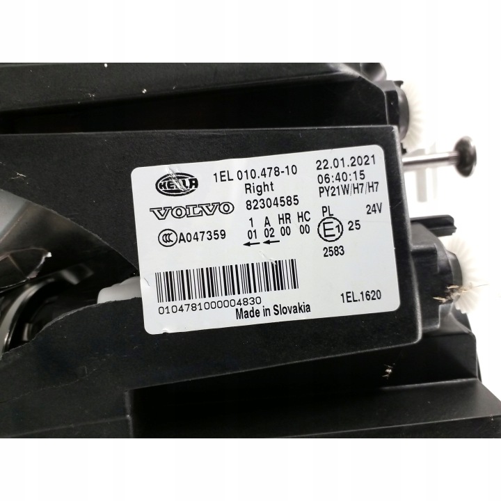 VOLVO TRUCKS FM PROJECTEUR 1EL010478-10