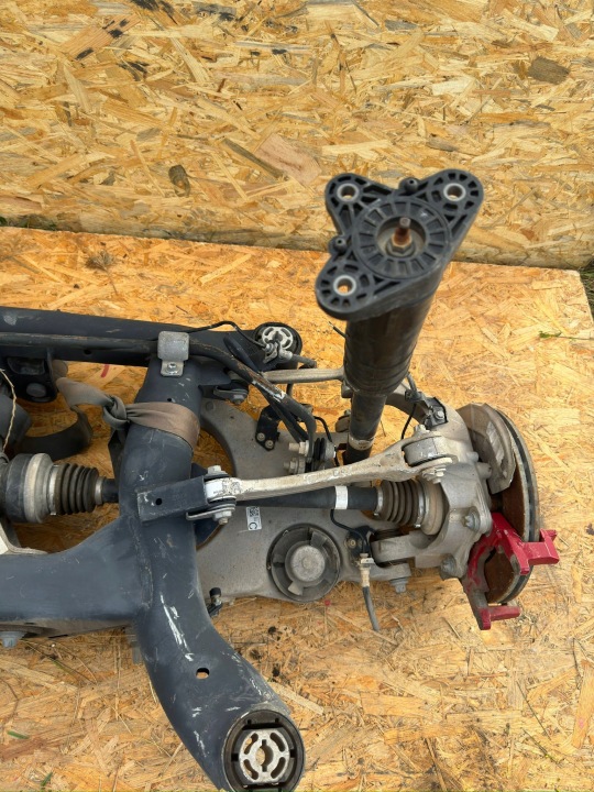 SUSPENSION ARRIÈRE ARRIÈRE ROTULE DE DIRECTION CHÂSSIS DEMI-ARBRE DIFFÉRENTIEL ALFA ROMEO STELVIO 2.2D