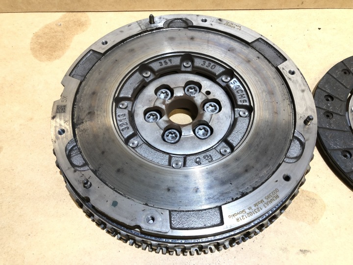 RENAULT AUSTRAL ESPACE 1.2 E-TECH EMBRAYAGE 302106358R 301014370R 123102121R