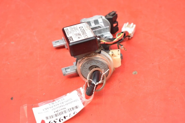 CONTACTEUR D'ALLUMAGE CLÉ MR587312 MITSUBISHI OUTLANDER 1 I 2.0 16V 136 KM 01-08