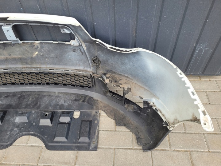 PARE-CHOCS AVANT AVANT MITSUBISHI COLT VI 6 LIFT 6400G592