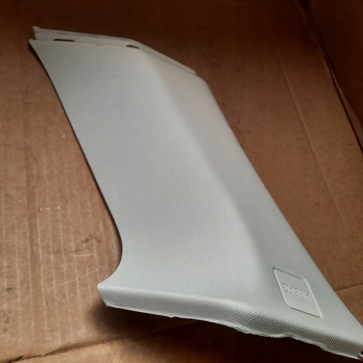 RANGE ROVER EVOQUE BRODERIE MONTANTS C DROITE CÔTÉ BJ32 31112