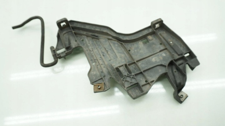 AUDI A4 FIXATION GLISSIÈRE PHARES GAUCHE 1301073033