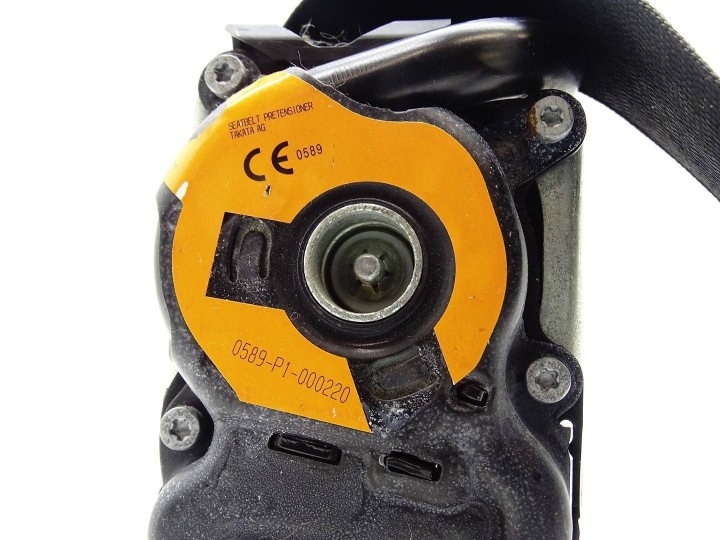 COURROIE BEZPIEPIECZENSTWA DROIT AVANT AVANT MERCEDES A W176 A1768602285