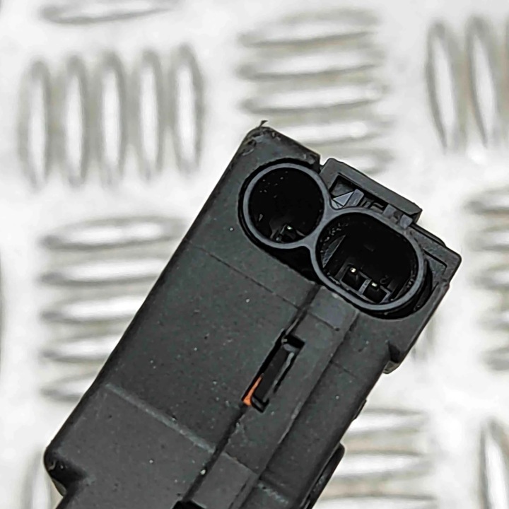 BMW 5 F10 F11 SERRE-CÂBLE NÉGATIVE 9253082