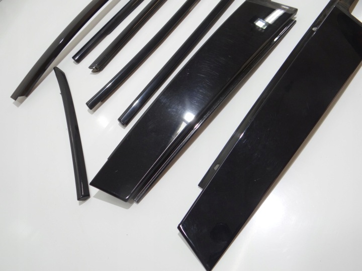 BAGUETTES PORTES SHADOW LINE BMW X1 E84