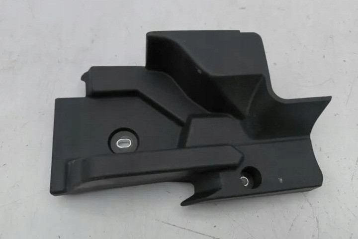 AUTRE PIÈCES WYKONCZENIA AUDI A1 SPORTBACK (8XA, 8XF) 82A863424 1.0L