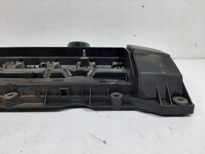 BMW E39 523I 97R COUVERCLE DE SOUPAPES 1703341