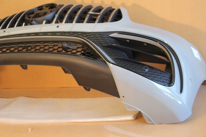 PARE-CHOCS AVANT SOUS RADAR PAQUET NIGHT MERCEDES GLE 167 LIFT 63 AMG