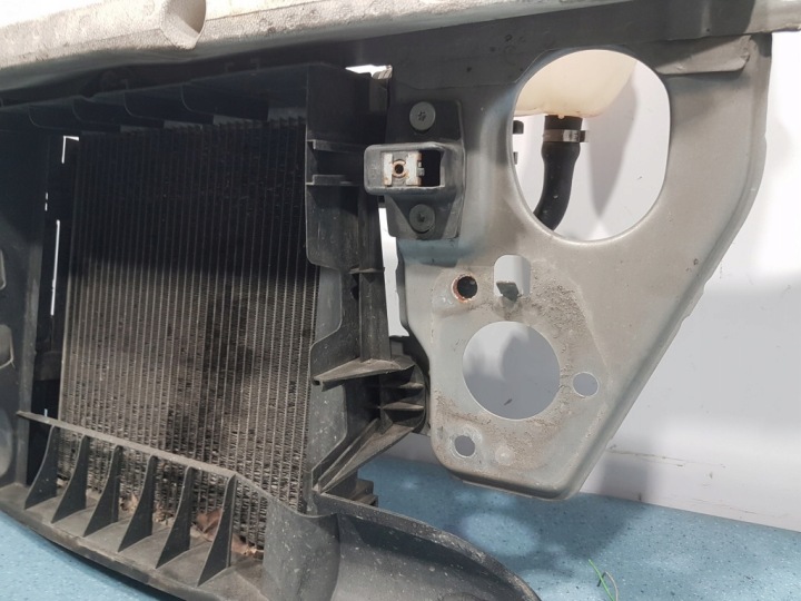 SMART FORTWO I LIFT 0.7B PANNEAU AVANT AVEC RADIATEUR