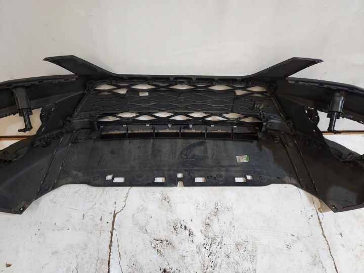 PARE-CHOCS GRILLE SEAT ATECA 575 AVANT NR M547