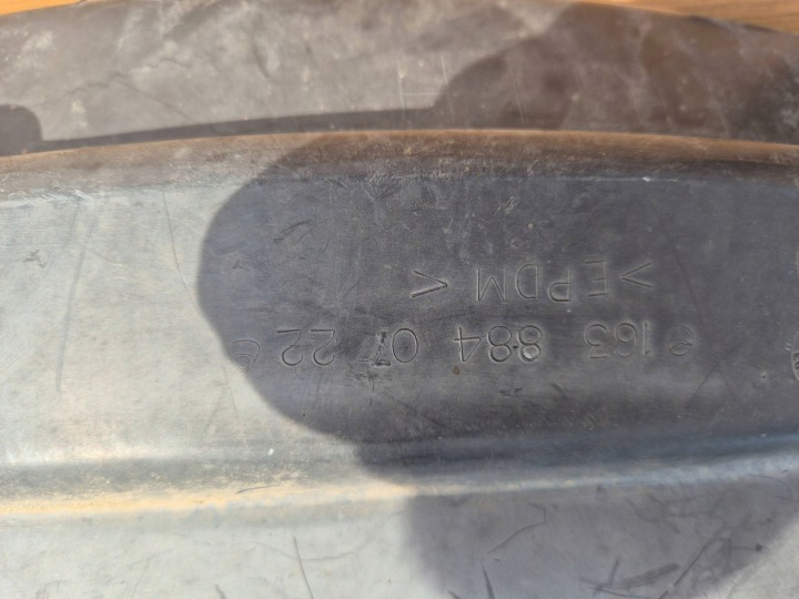 MERCEDES ML W163 97- PASSAGE DE ROUE AVANT GAUCHE 1638840722