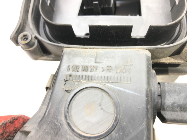 PHARES ANTIBROUILLARD GAUCHE AVANT CHEVROLET CAMARO VI 84041477 SPORTOWY/COUPE