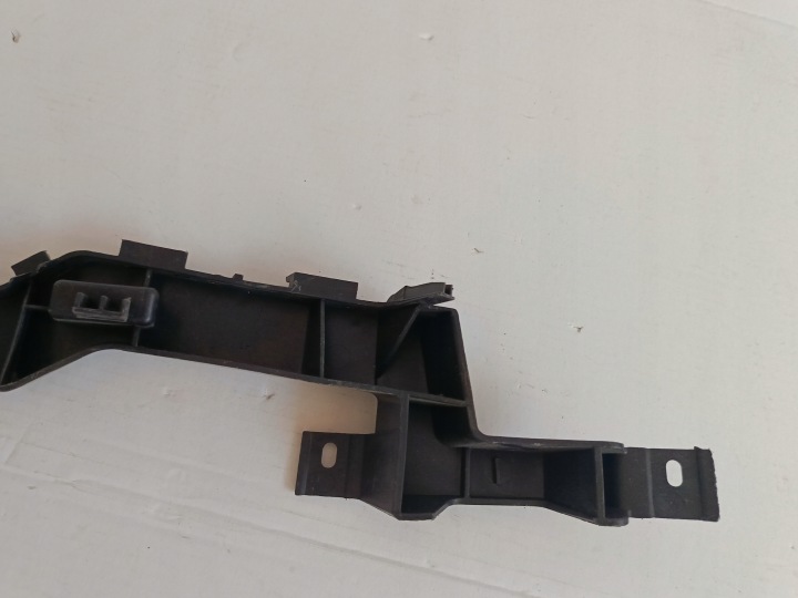 SUPPORT FIXATION PHARES AVANT GAUCHE 13267766 OPEL MERIVA B
