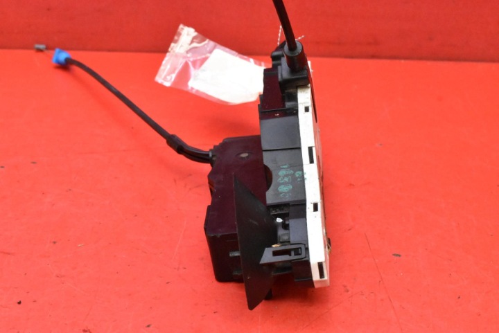 SERRURE DE PORTE GAUCHE AVANT AVANT EUROPE 24090816 CITROEN C4 GRAND PICASSO I 06-13