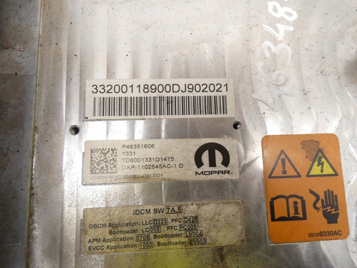 CHARGEUR FALOWNIK CONVERTISSEUR CONTRÔLEUR FIAT 500E P46351606