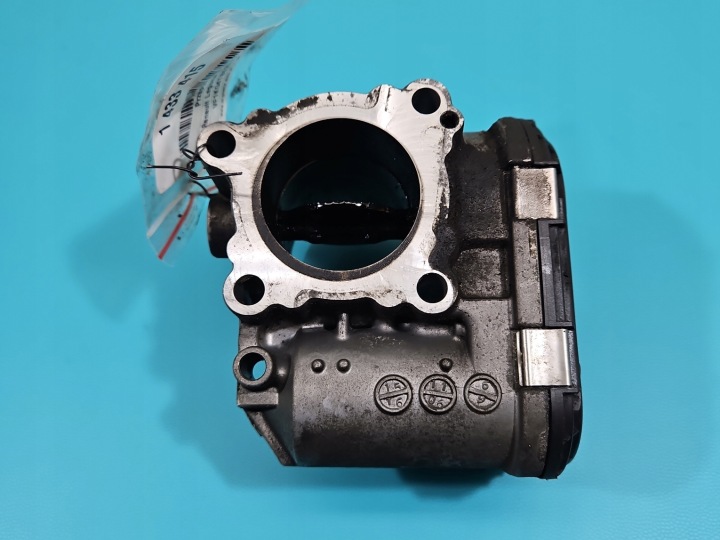 PAPILLON DES GAZ RENAULT LAGUNA II 2,0 DCI 8200330810 8200330812