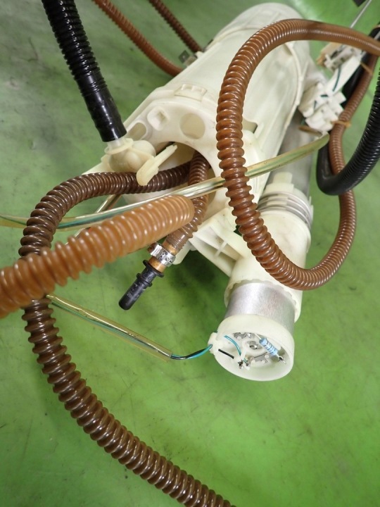 POMPE CARBURANTS VW PHAETON 3.2 B 02R 229025001001 3D0919679 3D0201021EC