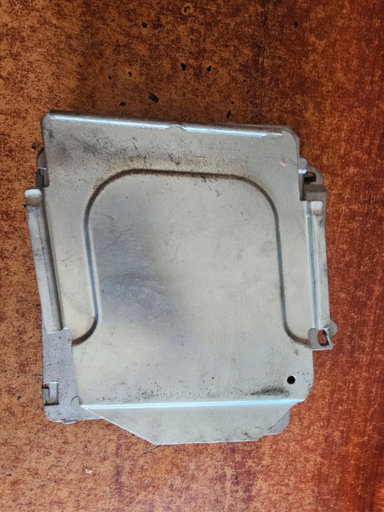 OPEL OMEGA ORDINATEUR MOTEUR 1995 0281001214 90563173