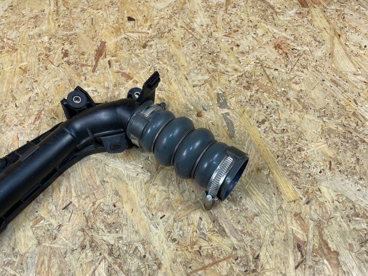 TUYAU FIL AIR OPEL CORSA F PEUGEOT 208 II 9812735880 9835737580