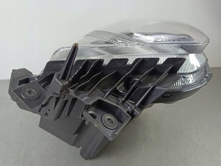 2022 HYUNDAI TUCSON IV NX4 PROJECTEUR HQ10001