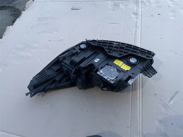 PHARE XÉNON LED DROIT AVANT AVANT FORD KUGA MK2 12-16R