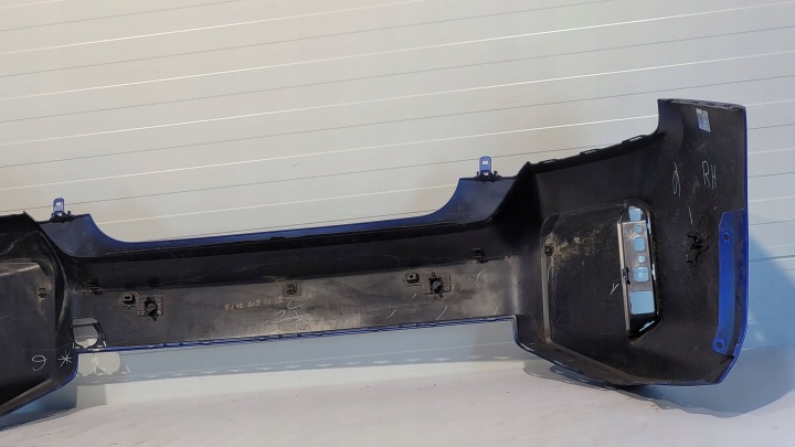 BMW M2 G87 22R- CARBONE PARE-CHOCS ARRIÈRE 51128081235 ORIGINAL