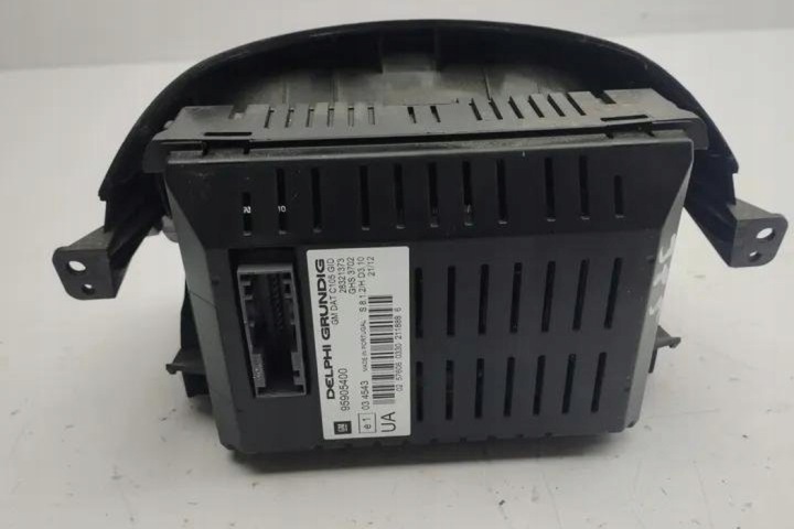 ÉCRAN NAVIGATION OPEL ANTARA 95905400 2.2L DIESEL 120KW 2012