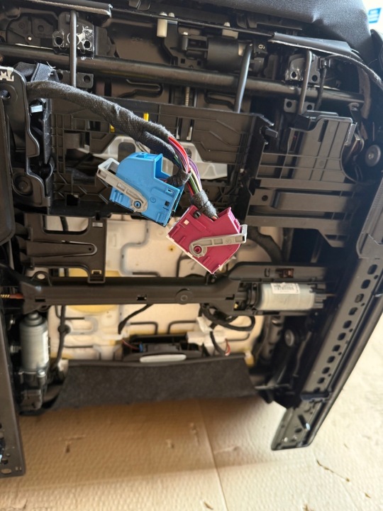 SIÈGES JEU CHAUFFAGE MERCEDES GLE W167 SUV 2022R. MODULES 1