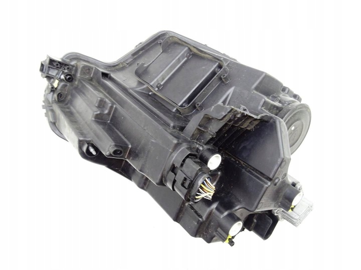 PROJECTEUR PHARE GAUCHE AVANT GAUCHE AVANT SKODA KAROQ LIFT 57C941009