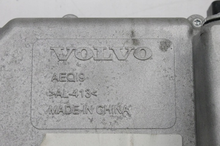 INWENTER VOLVO XC40 (536) 32335619 24764839 300KW 2023