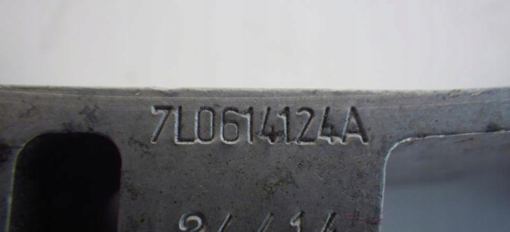 DISTRIBUTEUR TUBES FREIN 7L0614124A AUDI Q7 4L