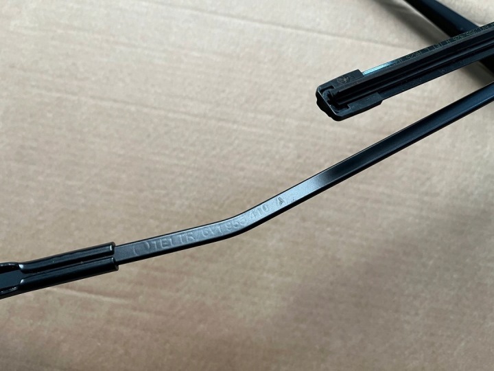 SKODA FABIA 3 6V BRAS DE SUSPENSION ESSUIE-GLACES POIGNÉE ESSUIE-GLACE 6V1955410A 6V1955425