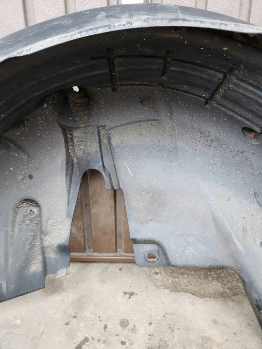 PASSAGE DE ROUE DROIT GAUCHE ARRIÈRE CITROEN C3 III 9811931680 9811931780