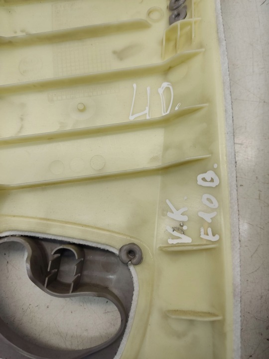 DROITE LATÉRALE PROTECTION MONTANTS BMW 5 (F10) 9116349 2.0L DIESEL 135KW 2011