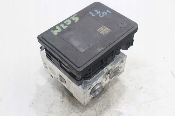 POMPE ABS 2059012800 MERCEDES C-KLASA W205