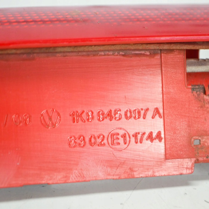SUPPLÉMENTAIRE FEUX STOP VW PASSAT VARIANT B6 (3C5) 1K0945097A 11476966 2.0L