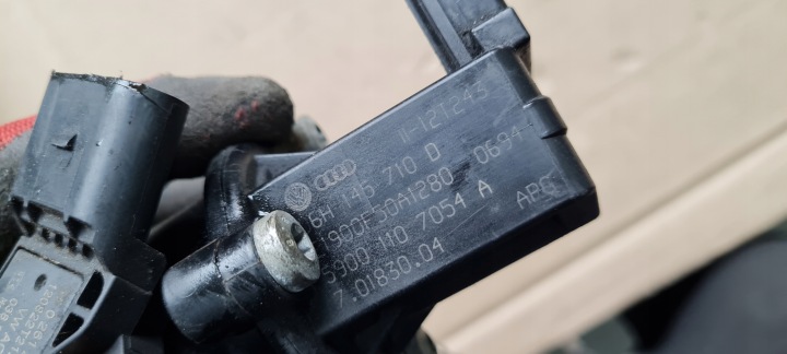 AUDI OE 079145751F