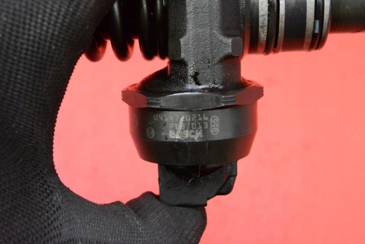 INJECTEUR INJECTEUR DE POMPE 0414720216 038130073BA VW PASSAT B5 1.9 TDI 130 KM 00-05