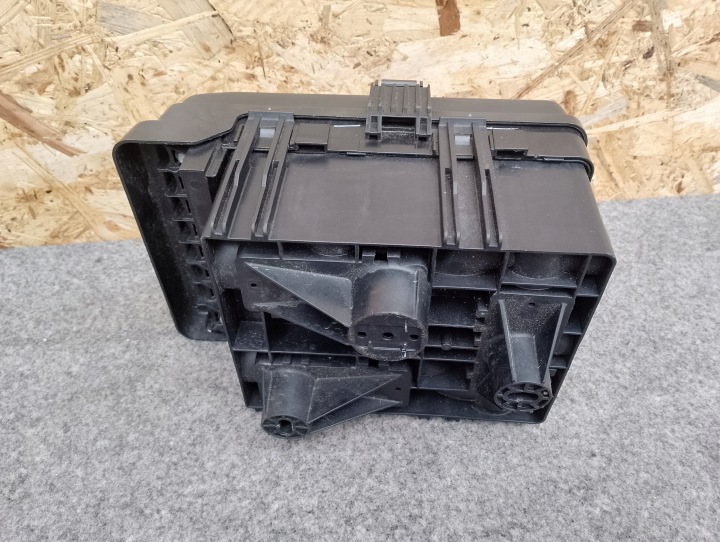 68467638AA DODGE RAM 1500 V 5 19 2019-2024 5.7 4X4 BOÎTE FUSIBLES