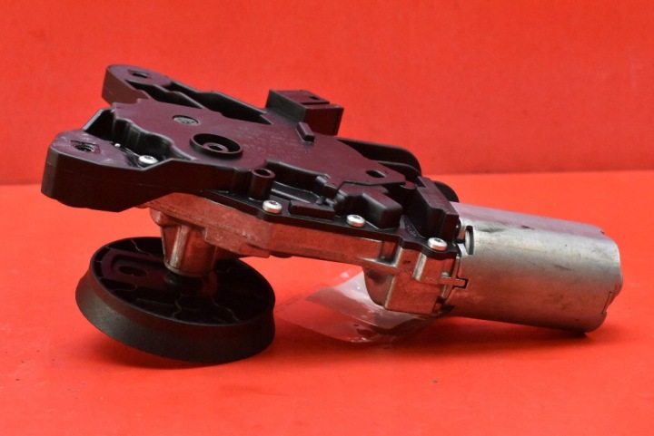 PETIT MOTEUR ESSUIE-GLACES ARRIÈRE 7311415 BMW F10 F11 UNIVERSEL 09-13
