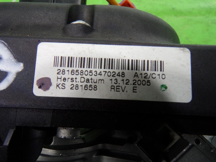 OPEL ZAFIRA B COMMUTATEUR COMPOSITE 13177916GD