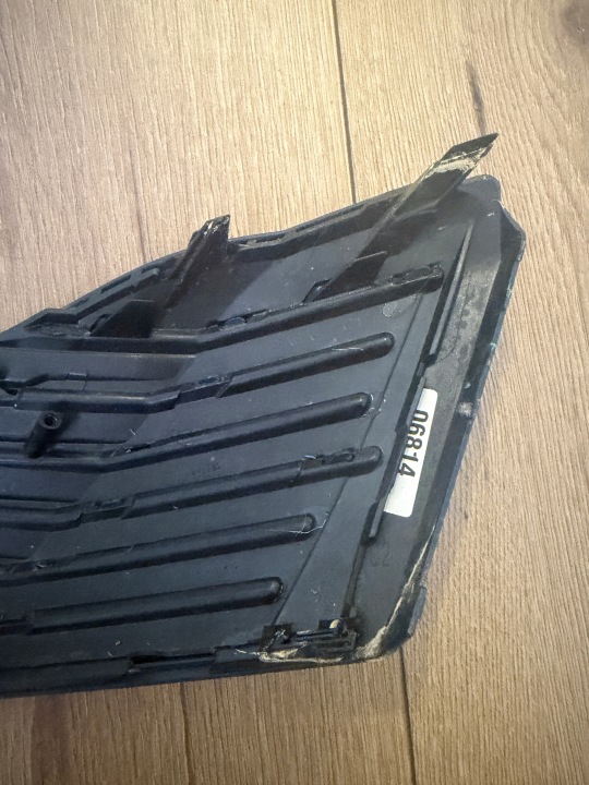 GRILLE PARE-CHOCS DROIT AVANT PEUGEOT 3008 II 5008 II LIFT