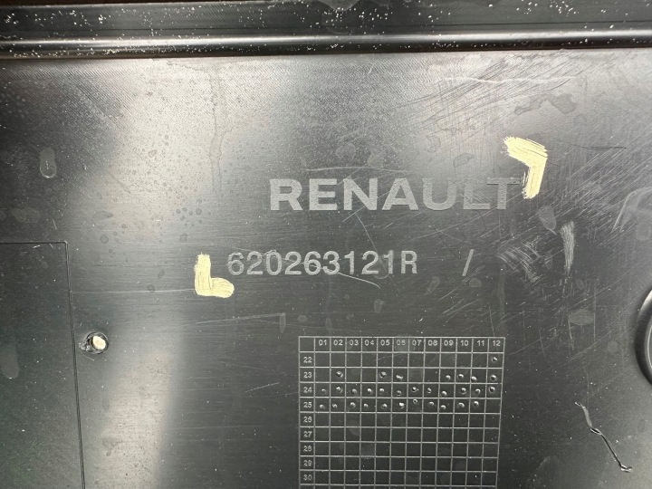PARE-CHOCS RENAULT SCENIC V 5 620263121R 24R.