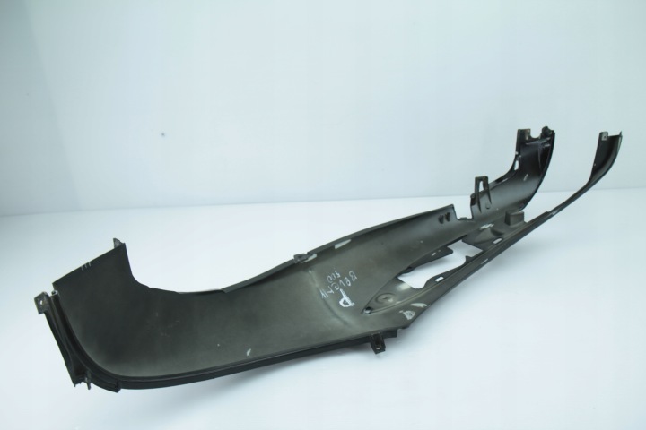 PIAGGIO BEVERLY 500 06-12 DÉFLECTEUR D'AIR DROITE