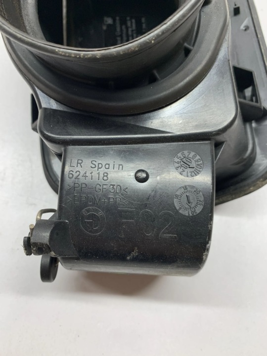 BMW 7 F01 F02 F03 F04 BOUCHON GOULOTTE DE REMPLISSAGE CARBURANTS 7546830 2012