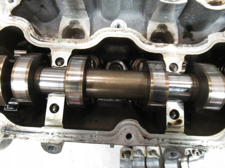 CULASSE DROITE BMW E70 F01 F06 F07 F10 F13 N63B44A
