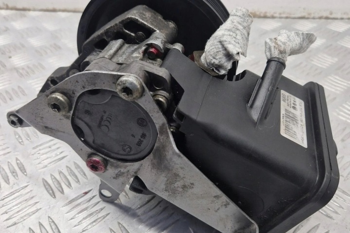 SUPPORT CAOUTCHOUC BMW 5 TOURING (E61) 7693974125 3.0L DIESEL 2009