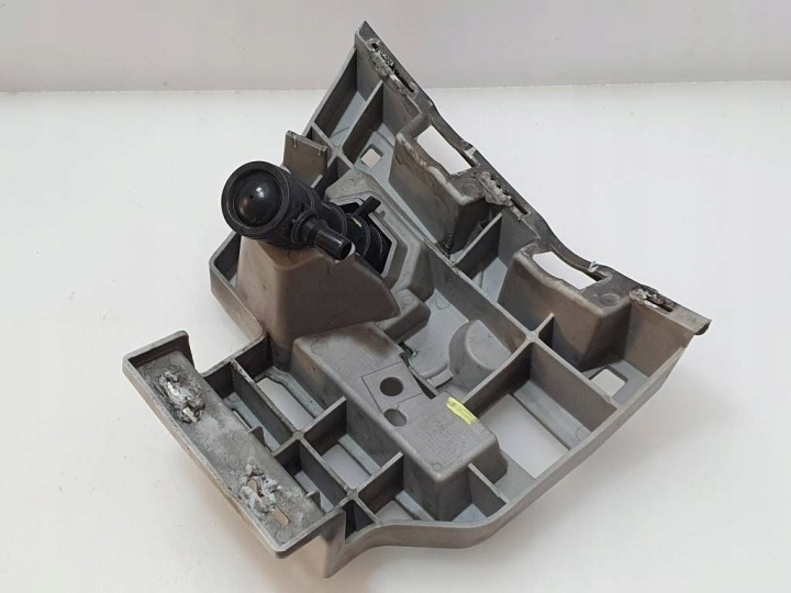 SKODA OCTAVIA MK3 (5E) 2016 CORBEILLE FIXATION LAVE-GLACE ENSEMBLE 5E0807923