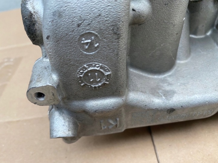 PORSCHE 911 991 GT3 3.8 CULASSE PISTONS 9A1104111 SUR RÉGÉNÉRATION